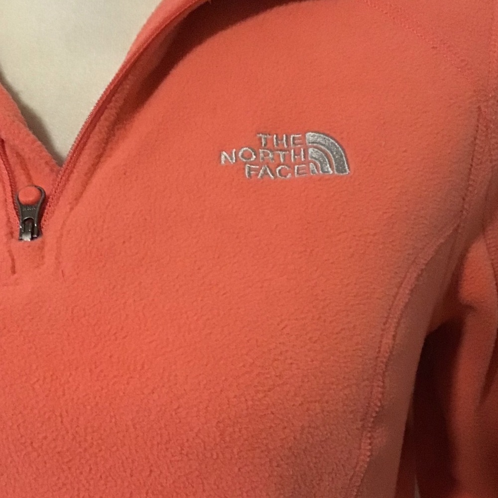 The North Face Pullover - image 7